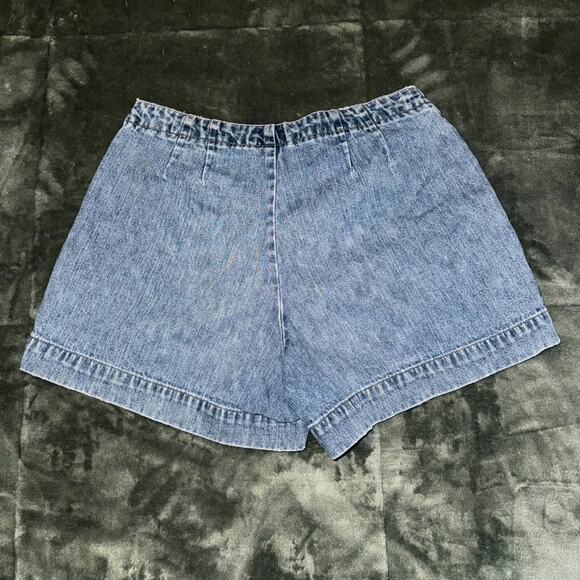 Vintage American Eagle Outfitters Denim Shorts Womens 6 Blue Front Patch Pockets - Picture 2 of 7